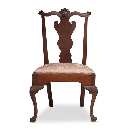 Lot 62 - Queen Anne walnut side chair