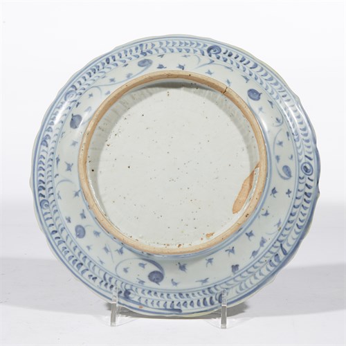 Lot 68 - A Chinese blue and white decorated porcelain plate