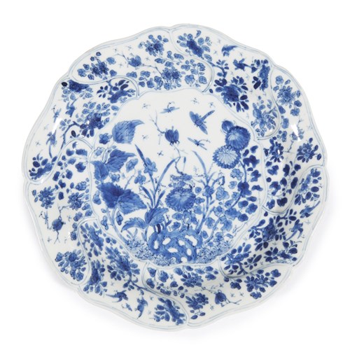 Lot 113 - A Chinese blue and white porcelain petal-lobed dish