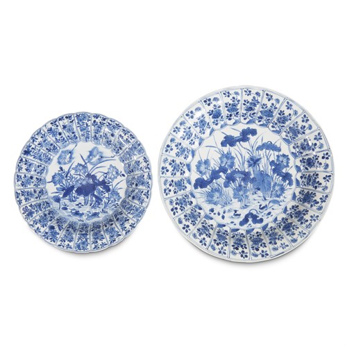 Lot 114 - Two similar Chinese blue and white lobed porcelain dishes