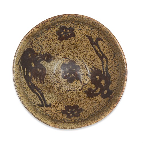 Lot 36 - A Chinese Jizhou "Phoenix and Floret""paper-resist" teabowl