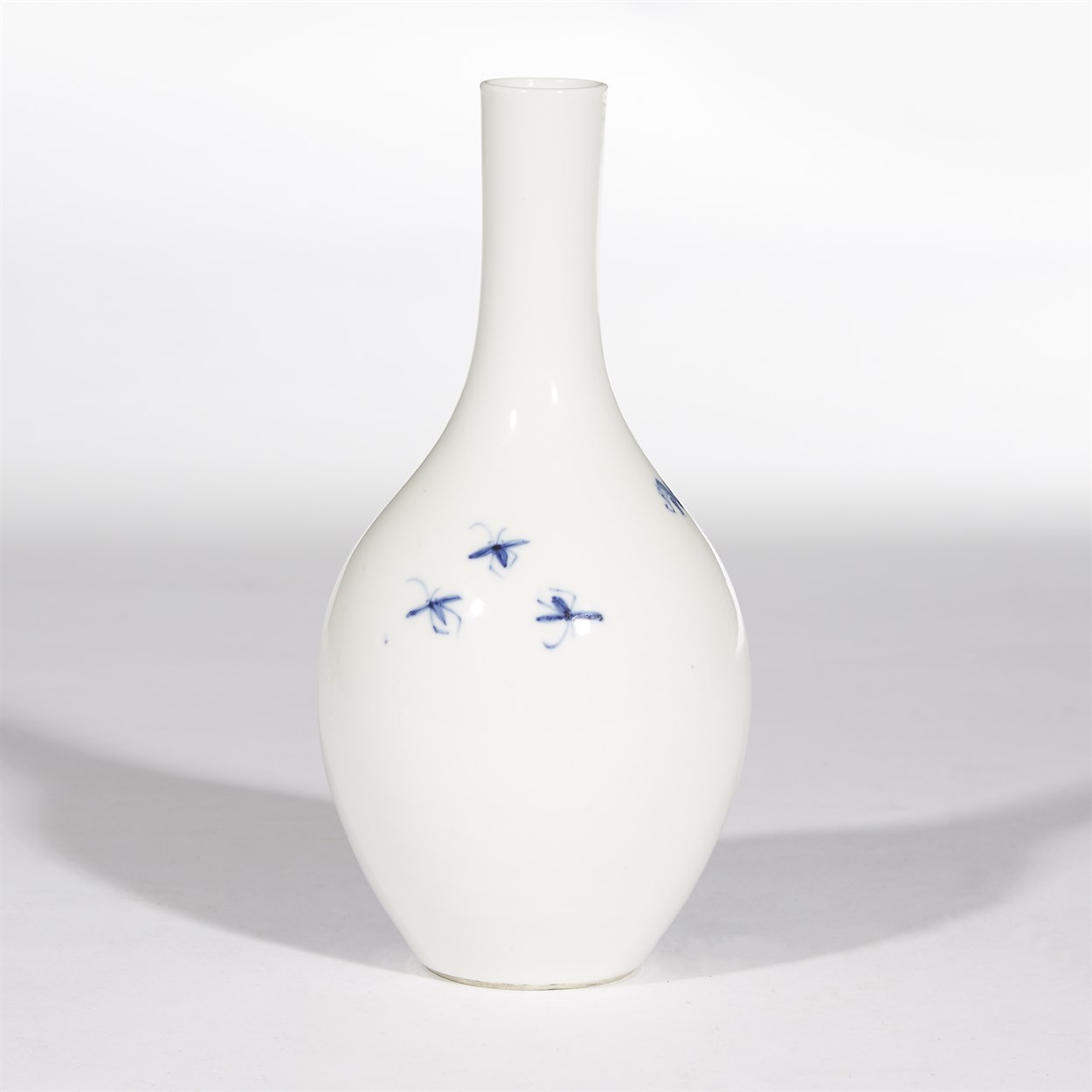 Lot 161 - A small Chinese blue and white decorated bottle vase