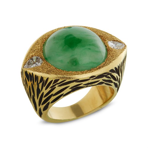 Lot 79 - A jadeite, diamond, and eighteen karat gold ring