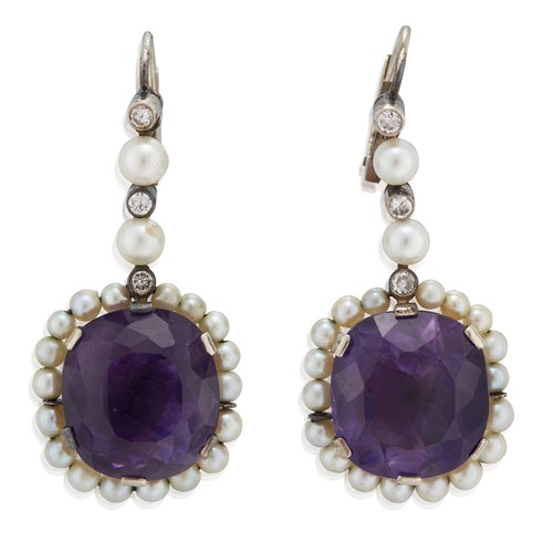 Lot 34 - An amethyst and cultured pearl suite