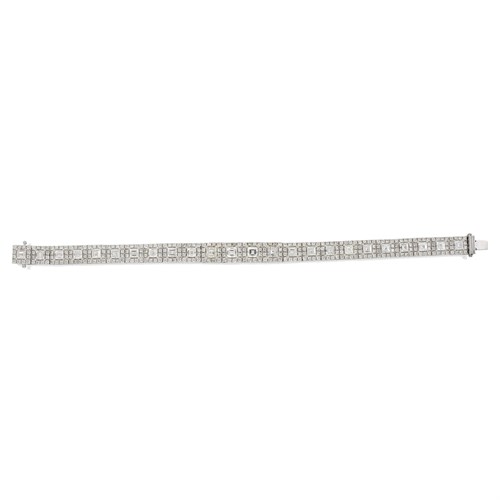 Lot 89 - A diamond and eighteen karat white gold bracelet