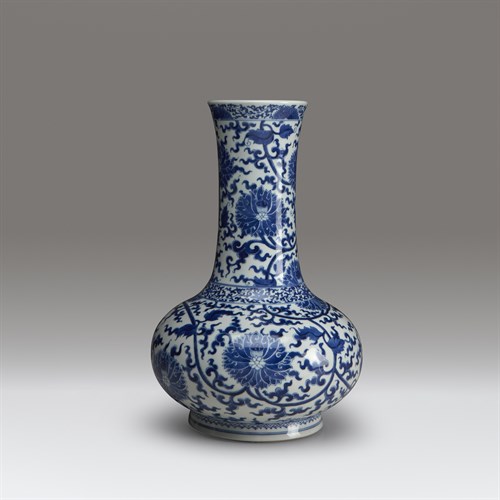 Lot 10 - A Chinese blue and white porcelain bottle vase