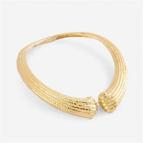 Lot 51 - An eighteen karat gold collar necklace