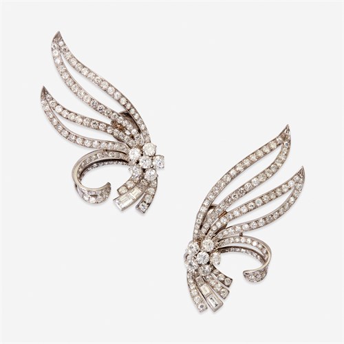 Lot 54 - A pair of diamond and platinum earclips, Mellerio