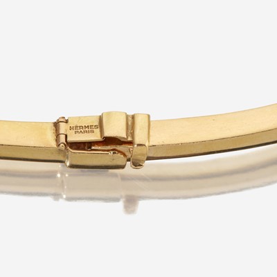Lot 59 - An eighteen karat gold choker, Hermès