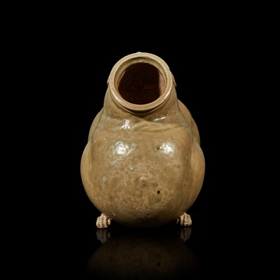 Lot 22 - A Chinese Yue ware chimera-form celadon vessel, Huzi