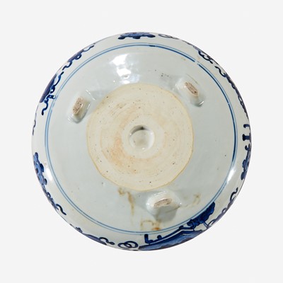 Lot 54 - A Chinese blue and white-decorated tripod censer