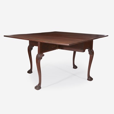 Lot 62 - A Chippendale carved mahogany drop-leaf table