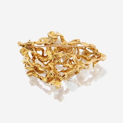 Lot 171 - A fourteen karat gold, cultured pearl, and diamond brooch