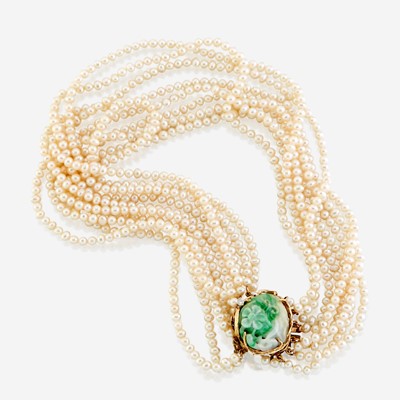 Lot 175 - A cultured pearl, jade, diamond, and gold necklace