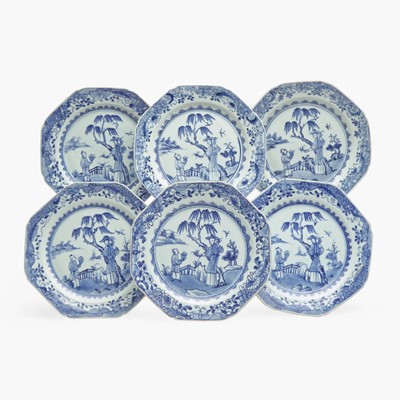 Lot 154 - A set of six Chinese Export porcelain blue and white "figural" plates