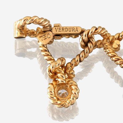 Lot 30 - An eighteen karat gold and diamond necklace, Verdura