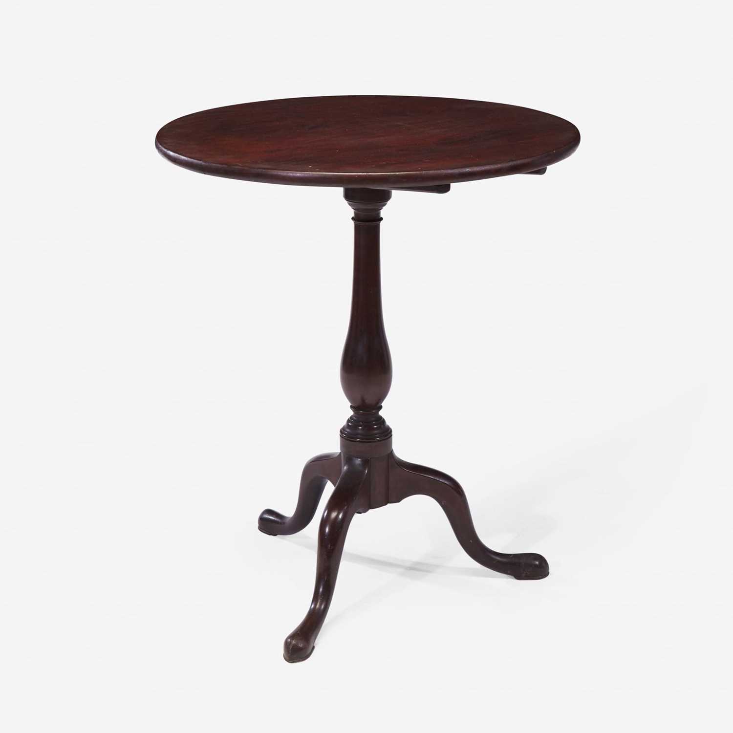 Lot 75 - A Queen Anne carved mahogany tilt-top candlestand