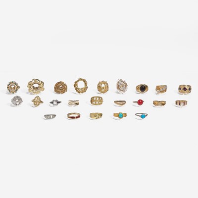 Lot 365 - A Collection of 18K Gold and Gemstone Rings