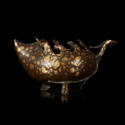 Lot 13 - A Chinese gilt-splashed bronze "Buddha's-hand" citron-form open vessel 洒金地佛手形铜香炉