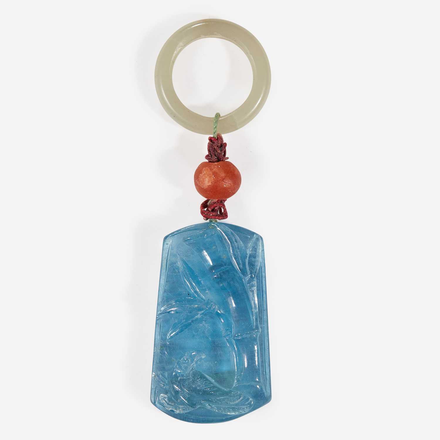 Lot 151 - A Chinese carved aquamarine pendant