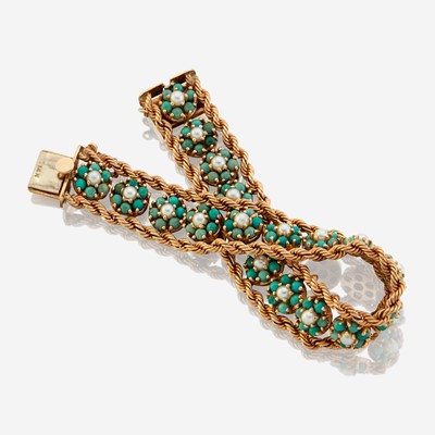Lot 61 - A gold, turquoise, and cultured pearl bracelet