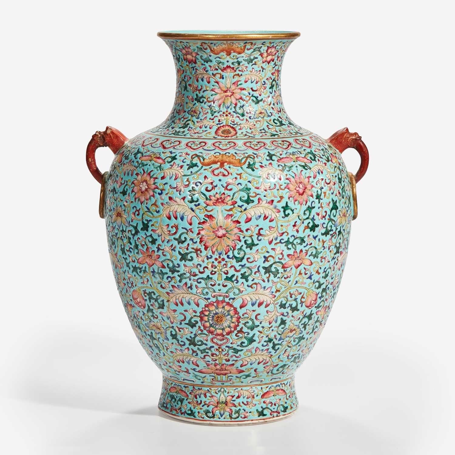 Lot 64 - A Chinese famille rose turquoise-ground porcelain vase