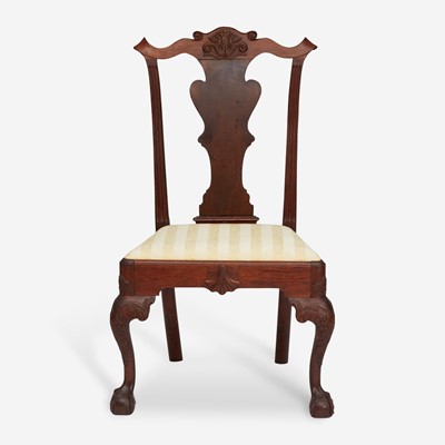 Lot 82 - A Mifflin family Chippendale carved walnut side chair