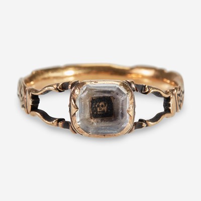 Lot 50 - An American gold, enamel, and rock crystal mourning ring in memory of Rebecca Woodhull (1741-1764) of New Haven, CT