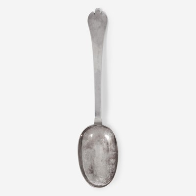 Lot 32 - A silver tablespoon