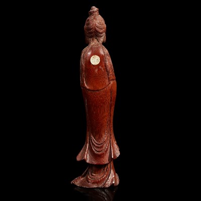 Lot 127 - A Chinese carved bamboo Meiren