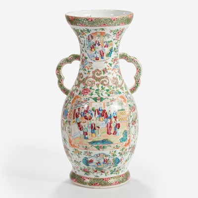 Lot 75 - A large Chinese export famille rose-decorated porcelain vase