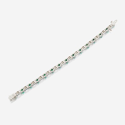 Lot 33 - An emerald, diamond, and platinum bracelet, JB Star