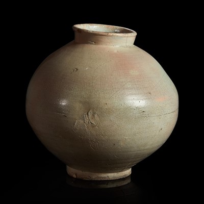 Lot 205 - A large Korean "Moon" Vase