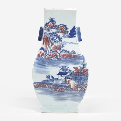 Lot 41 - A Chinese underglaze blue and red-decorated vase, fanghu 青花釉里红方壶