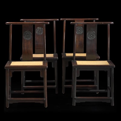 Lot 43 - A set of four Chinese hardwood side chairs 硬木椅子一组四件