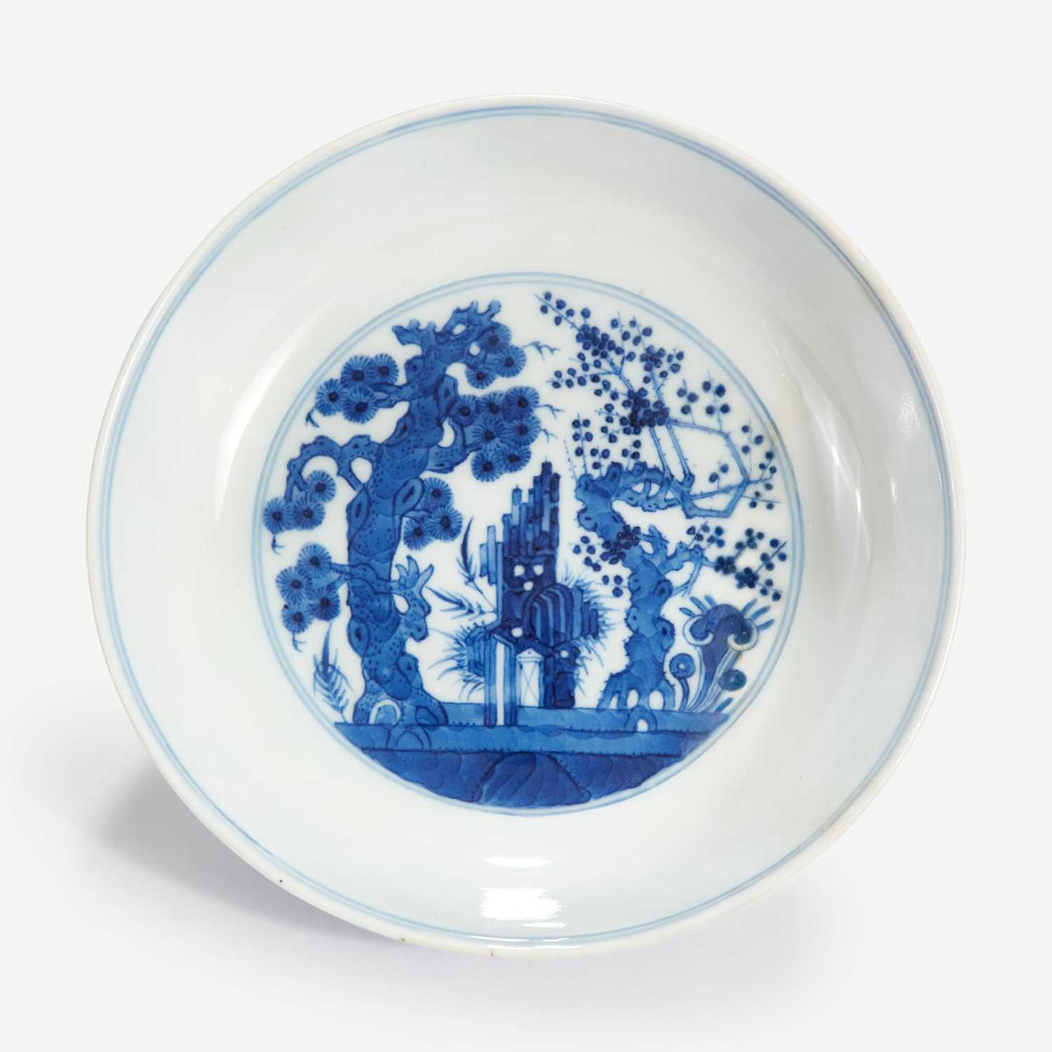 Lot 71 - A Chinese blue and white porcelain "Three Friends" dish