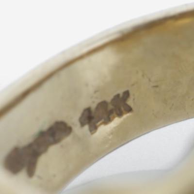 Lot 20 - A 14K yellow gold and diamond ring, Mayors