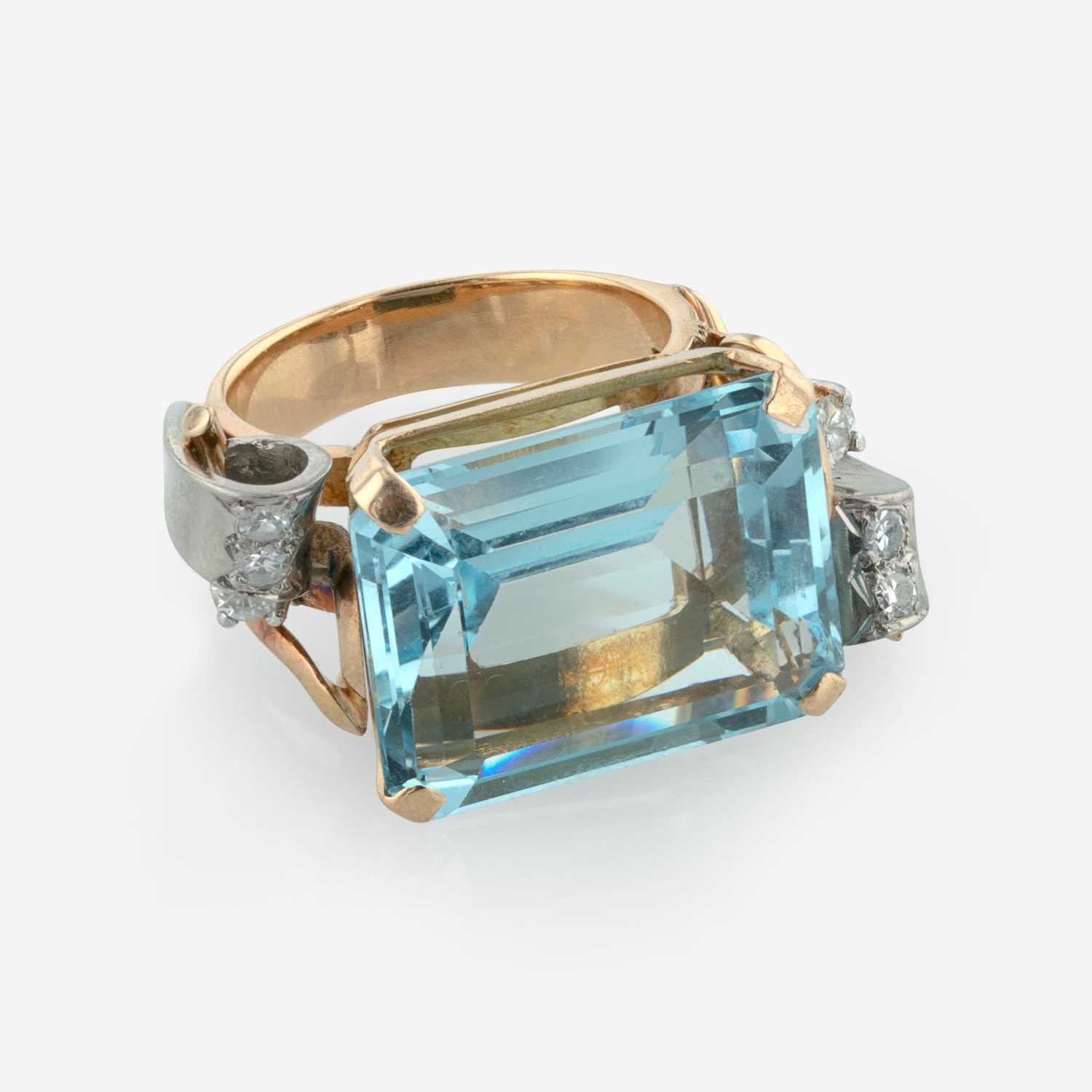 Lot 276 - Retro Rose Gold, Diamond, and Aquamarine Ring