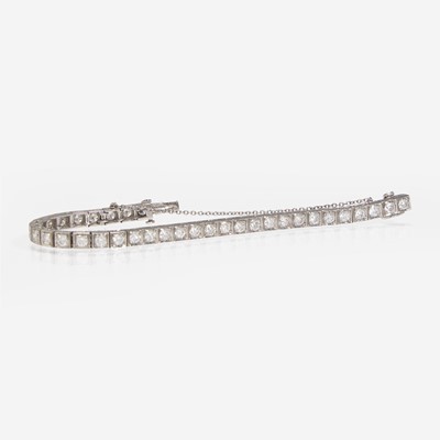 Lot 227 - Diamond Line Bracelet