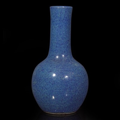 Lot 53 - A Chinese "Robin's Egg" blue-glazed porcelain vase 炉钧釉蒜头瓶