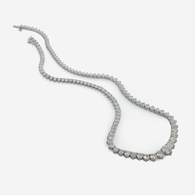 Lot 22 - A Diamond and 18K White Gold Rivière Style Necklace