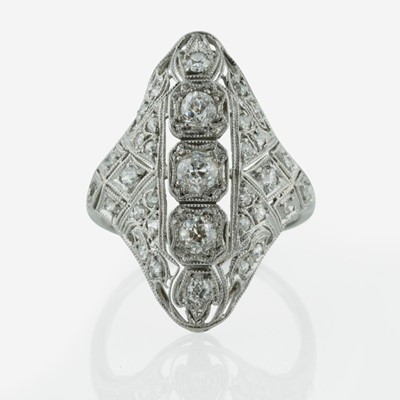 Lot 204 - An Art Deco Platinum and Diamond Ring