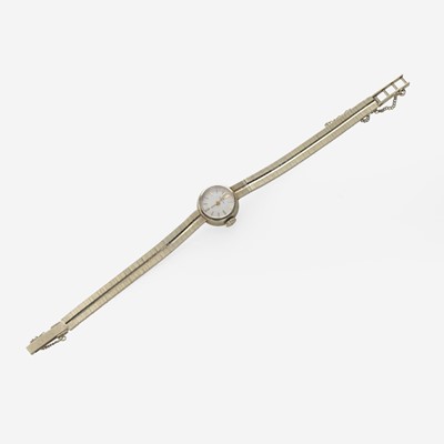 Lot 96 - A 14K Yellow Gold Ladies Watch
