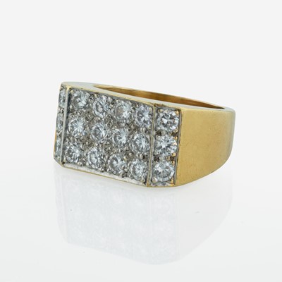 Lot 4 - A Tiffany & Co. Men's Diamond Ring