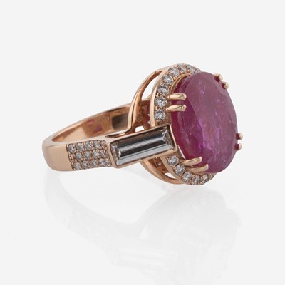 Lot 37 - A Ruby, Diamond, and 18K Rose Gold Ring