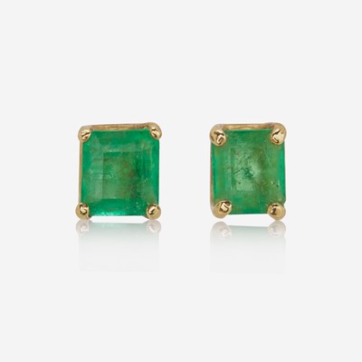 Lot 91 - A Matching Set of 14K Yellow Gold, Diamond, and Emerald Necklace and Earrings