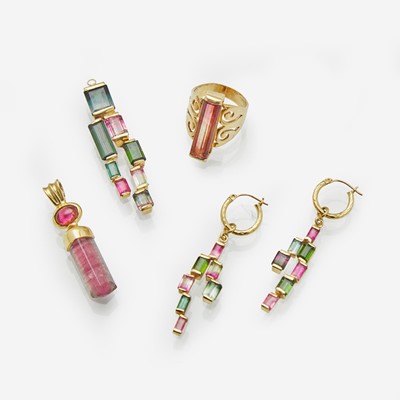 Lot 181 - A Collection of 14K Gold and Tourmaline Jewelry