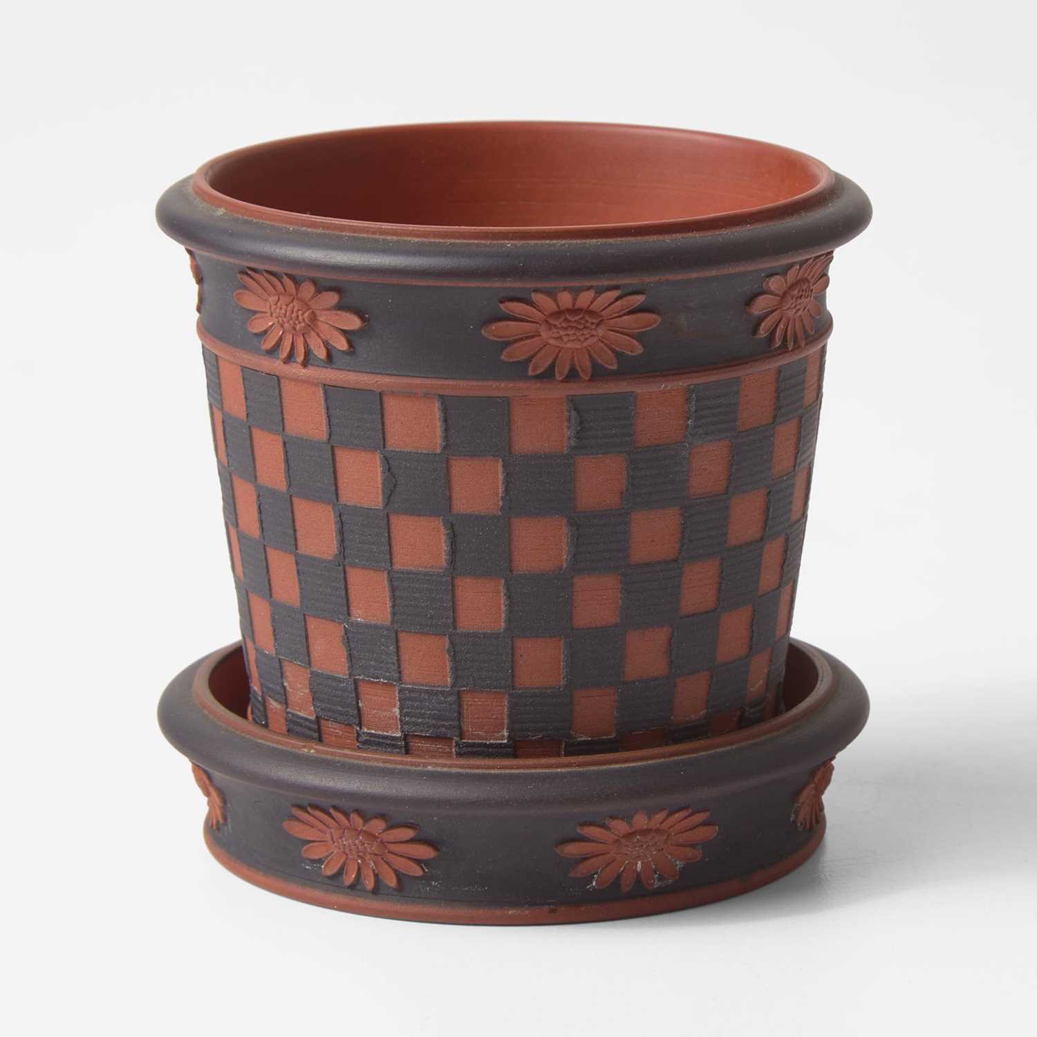 Lot 33 - A Small Wedgwood Rosso Antico and Black Basalt Diced Jardiniere and Liner