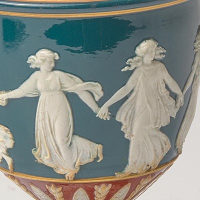 Lot 129 - A Wedgwood Victoria Ware Covered Vase