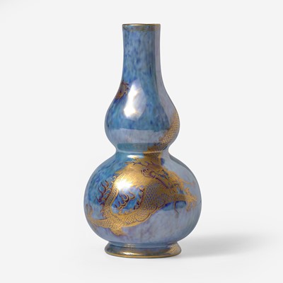 Lot 167 - A Wedgwood Dragon Lustre Double Gourd Form Vase
